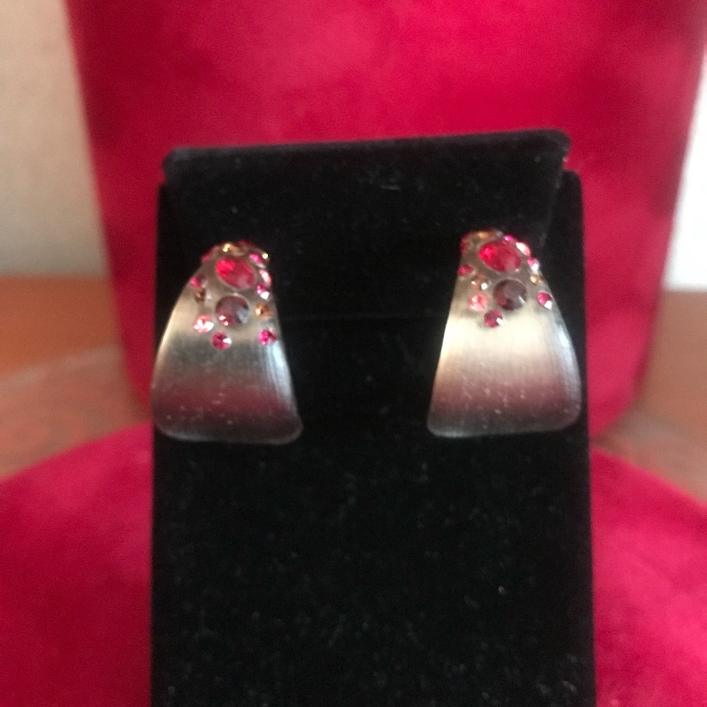 Alexis Bittar Mocha Lucite with Red Crystals Pierced Earrings. Like new!